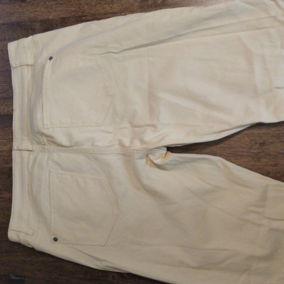 J Jill - Slim Boyfriend Straight Leg Jeans - Pale/ Butter Yellow - 12 - Picture 7 of 8